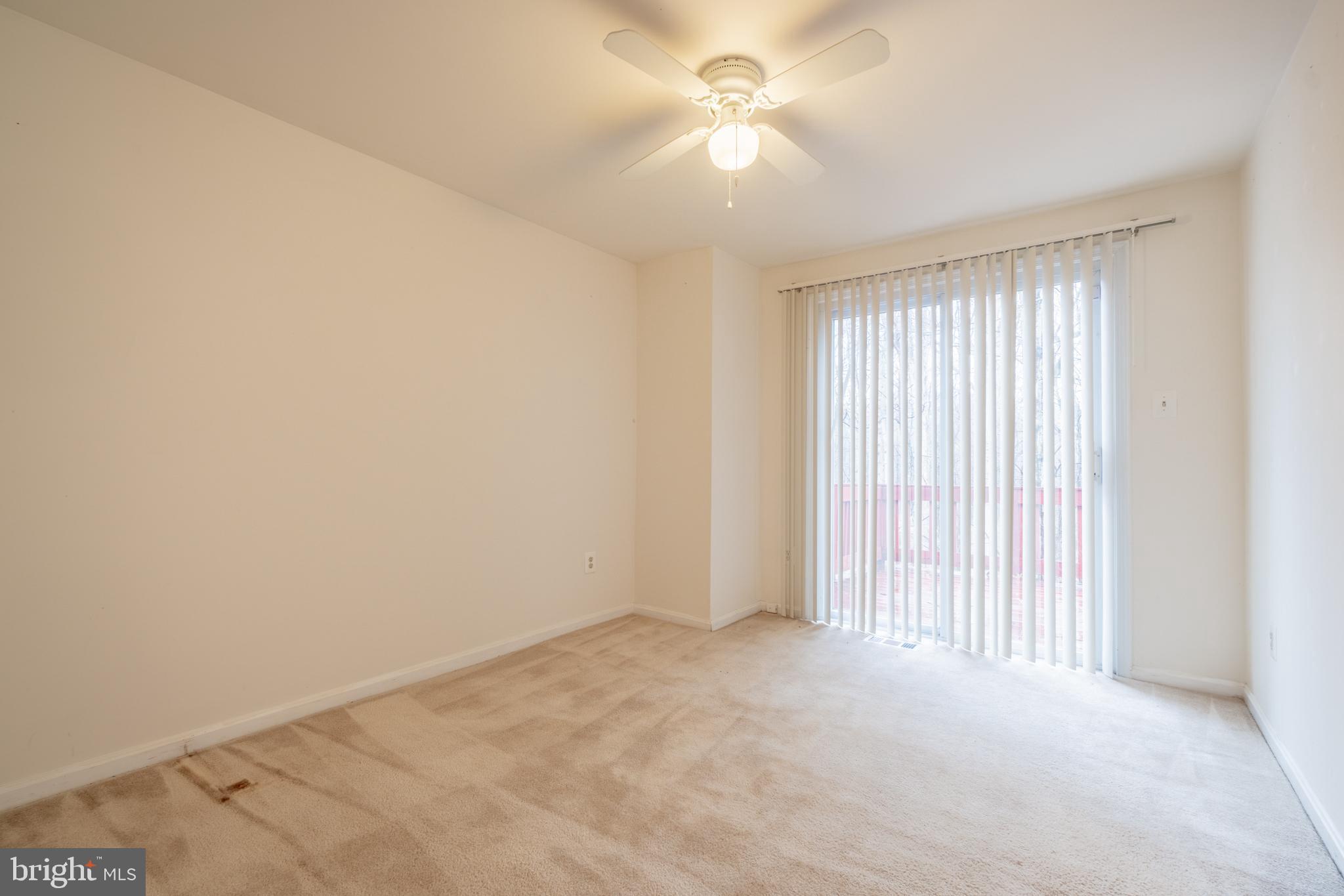 AMBERLEIGH - Residential Lease