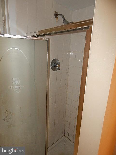 SARATOGA TOWNHOUSES - Residential