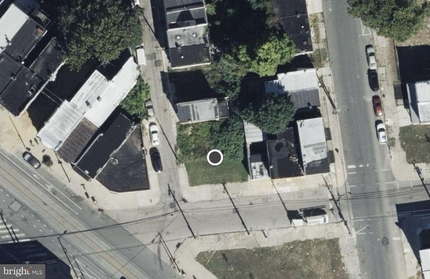 Attention Investors & Developers!
RSA5 Vacant Middle Lot available for your future project! 
Buyer is advised to conduct their own due diligence. 
I have several land listing available,  contact me if you are interested.