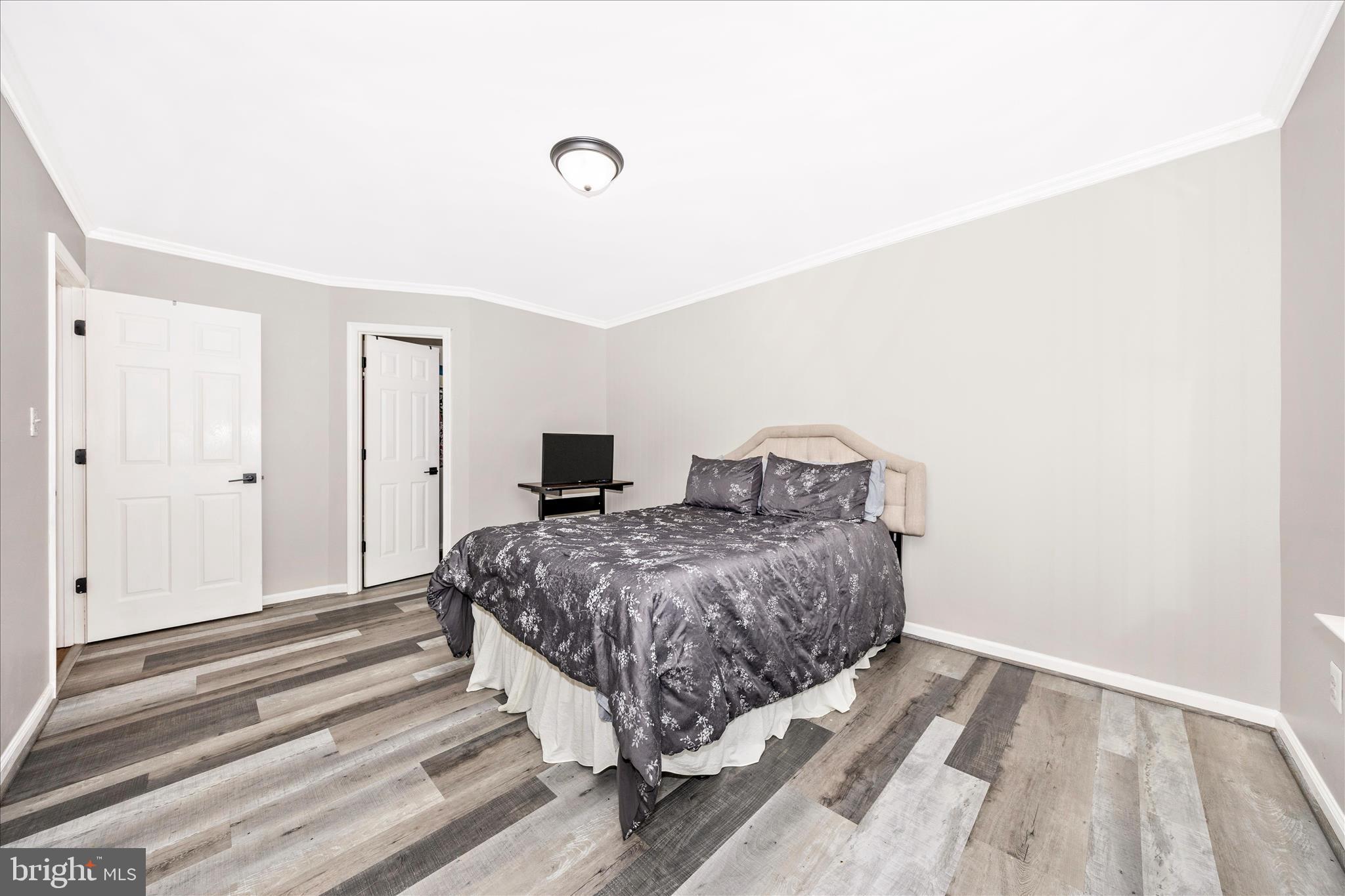 CROSS CREEK - Residential