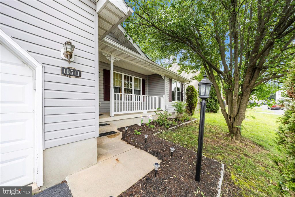 Photo of 10511 Bushwillow Way, HAGERSTOWN, MD 21740 (MLS # MDWA2036638)