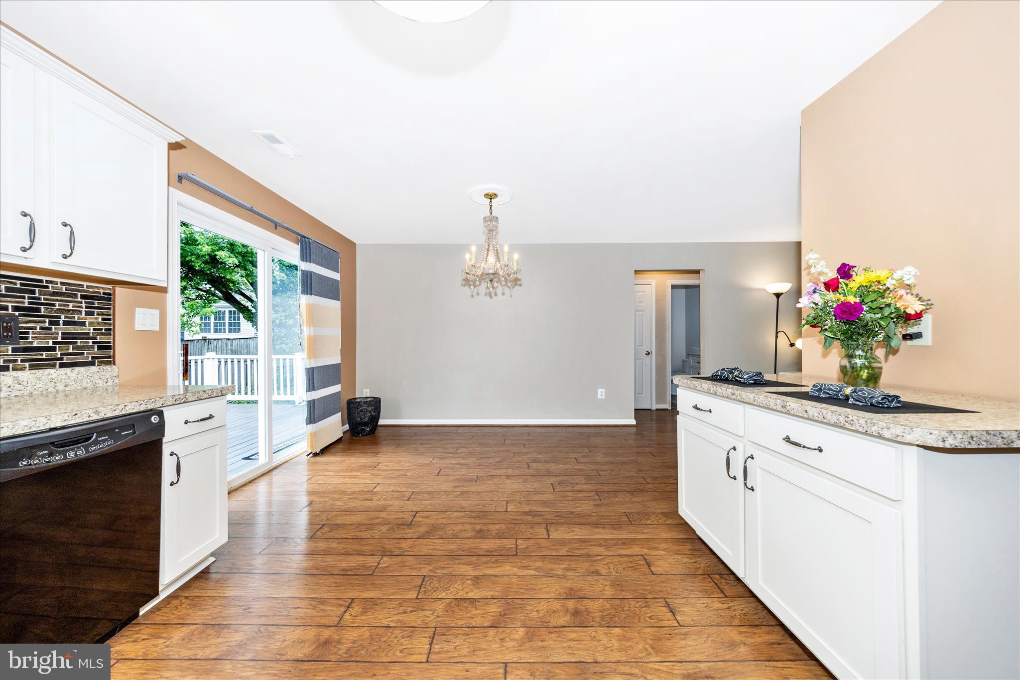 CROSS CREEK - Residential