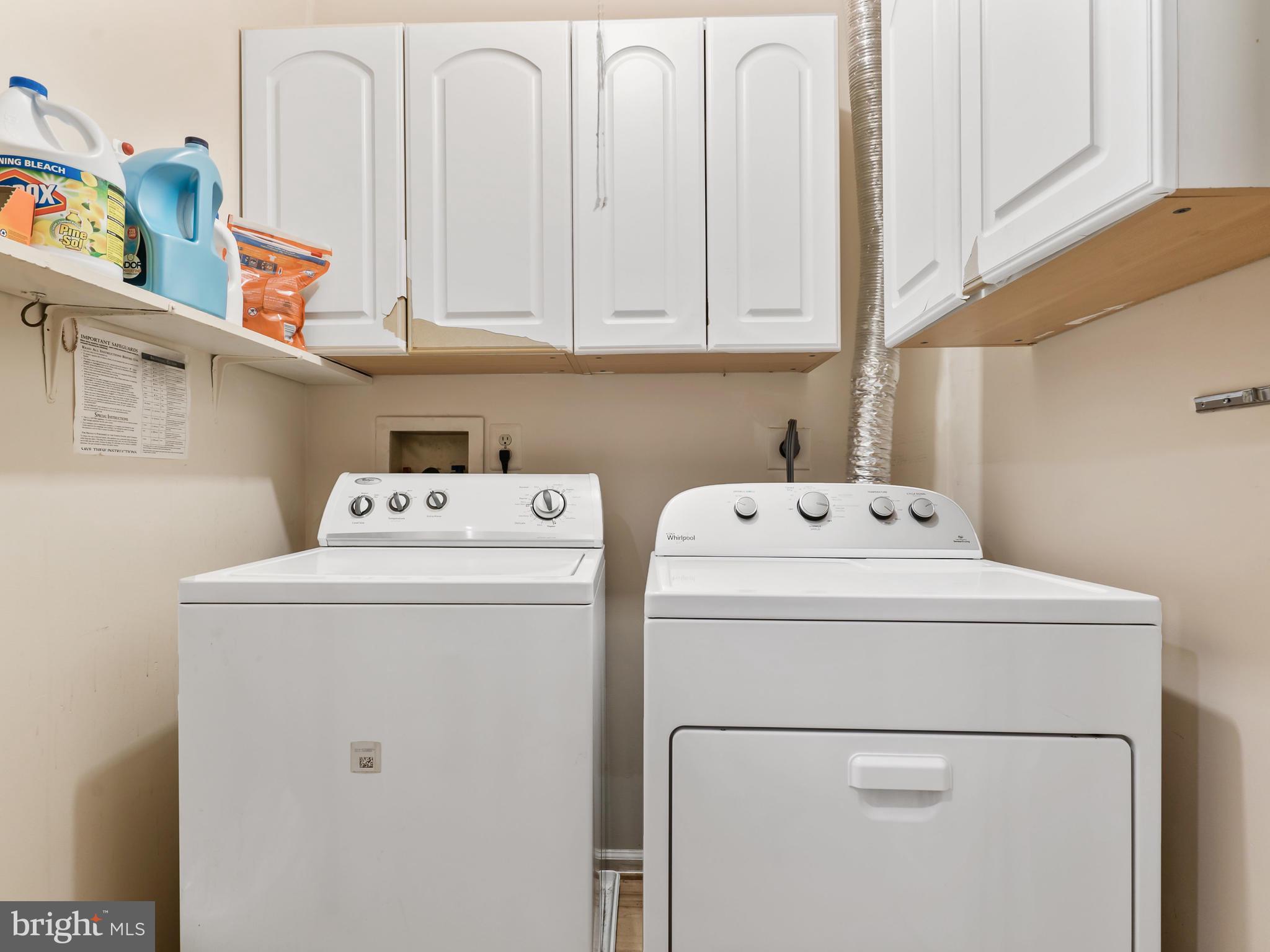 LONGWOOD KNOLLS - Residential Lease