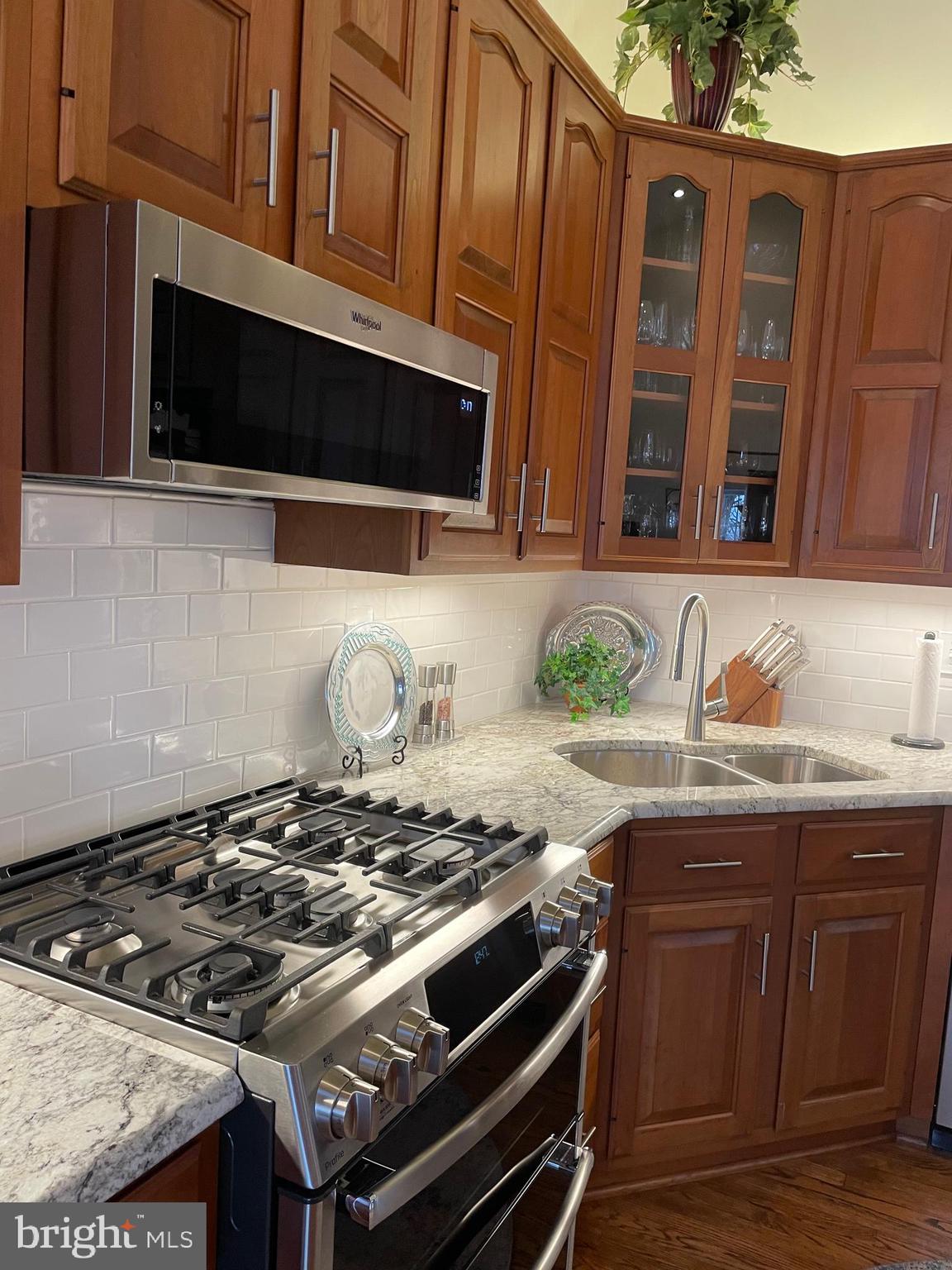 WHELAN CROSSING - Residential