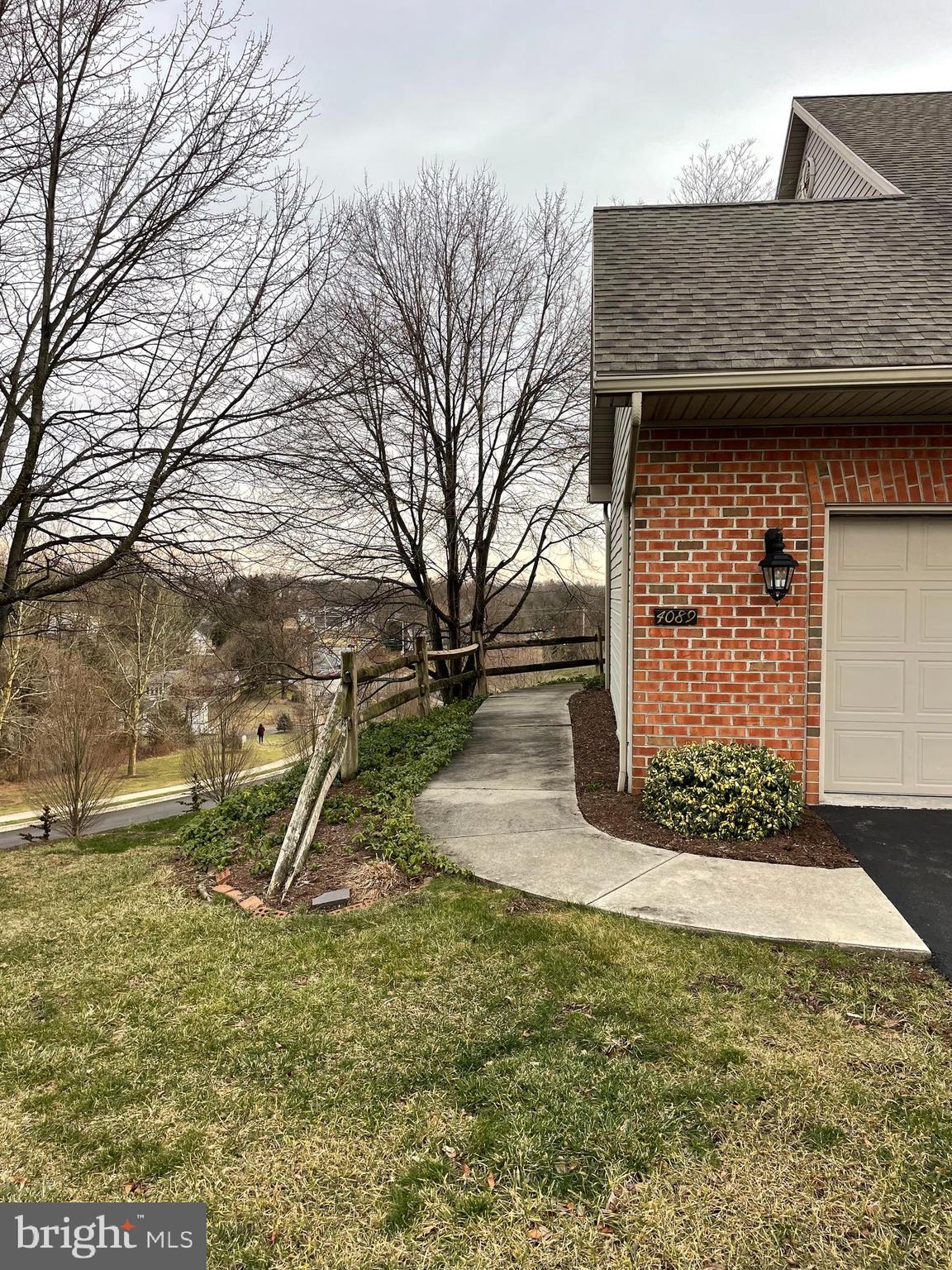 WHELAN CROSSING - Residential