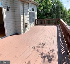 WHELAN CROSSING - Residential
