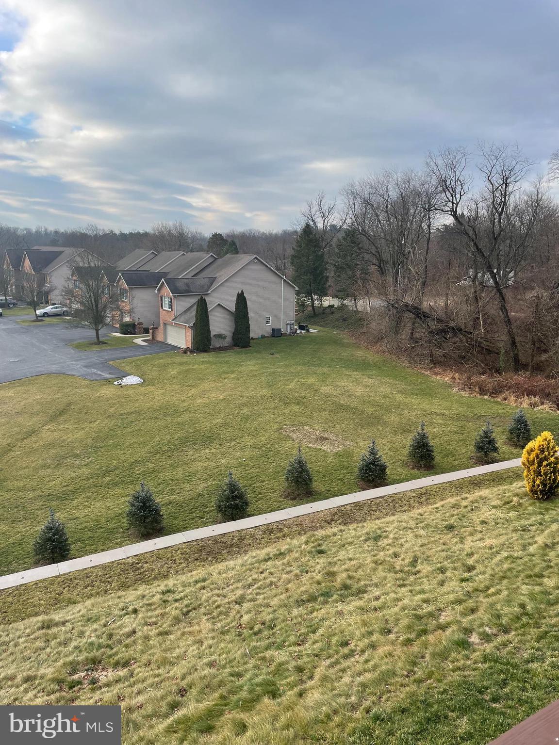 WHELAN CROSSING - Residential