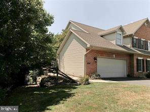 WHELAN CROSSING - Residential