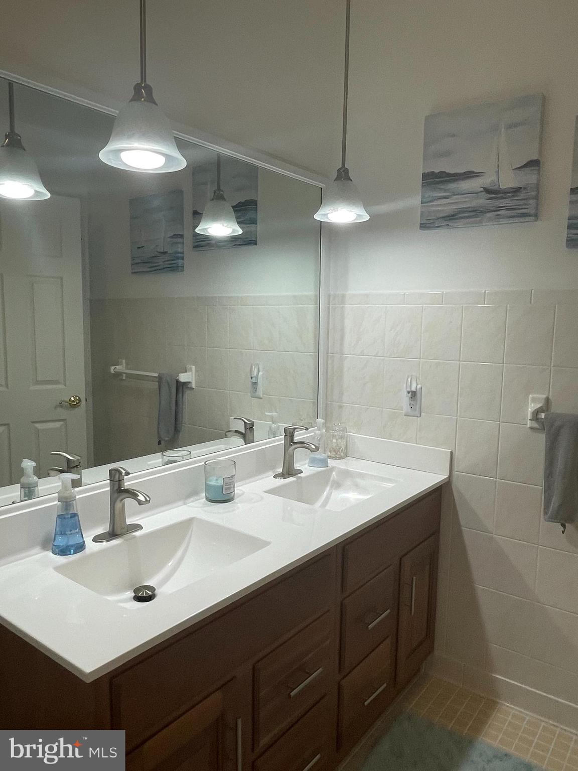 WHELAN CROSSING - Residential