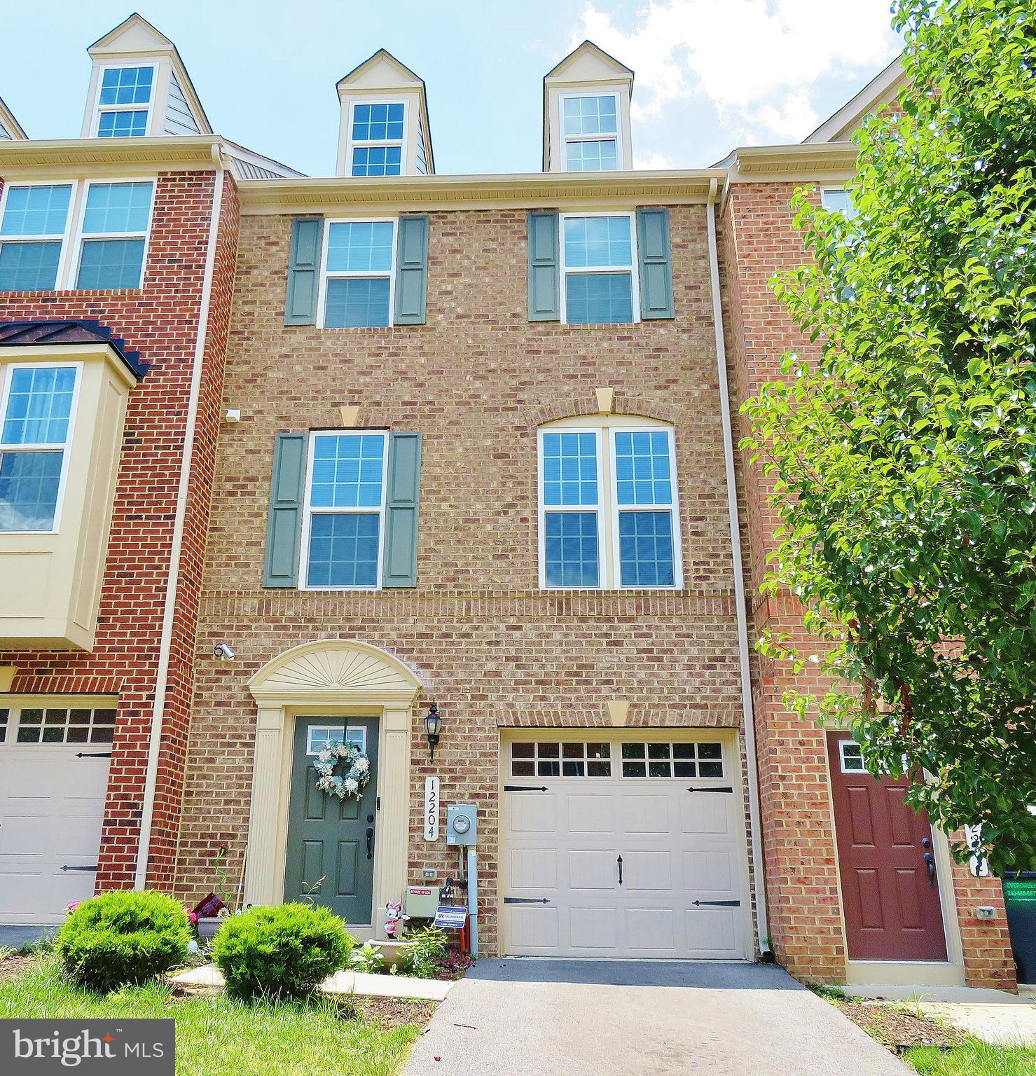 ADAMS CROSSING - Residential