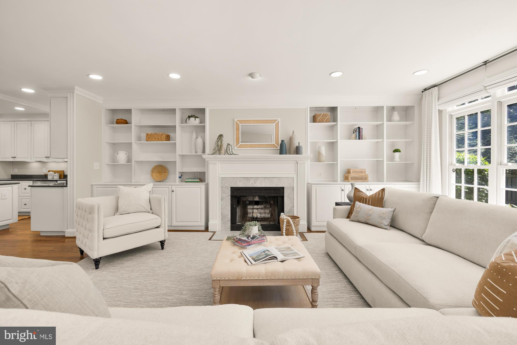 CHEVY CHASE VILLAGE - Residential