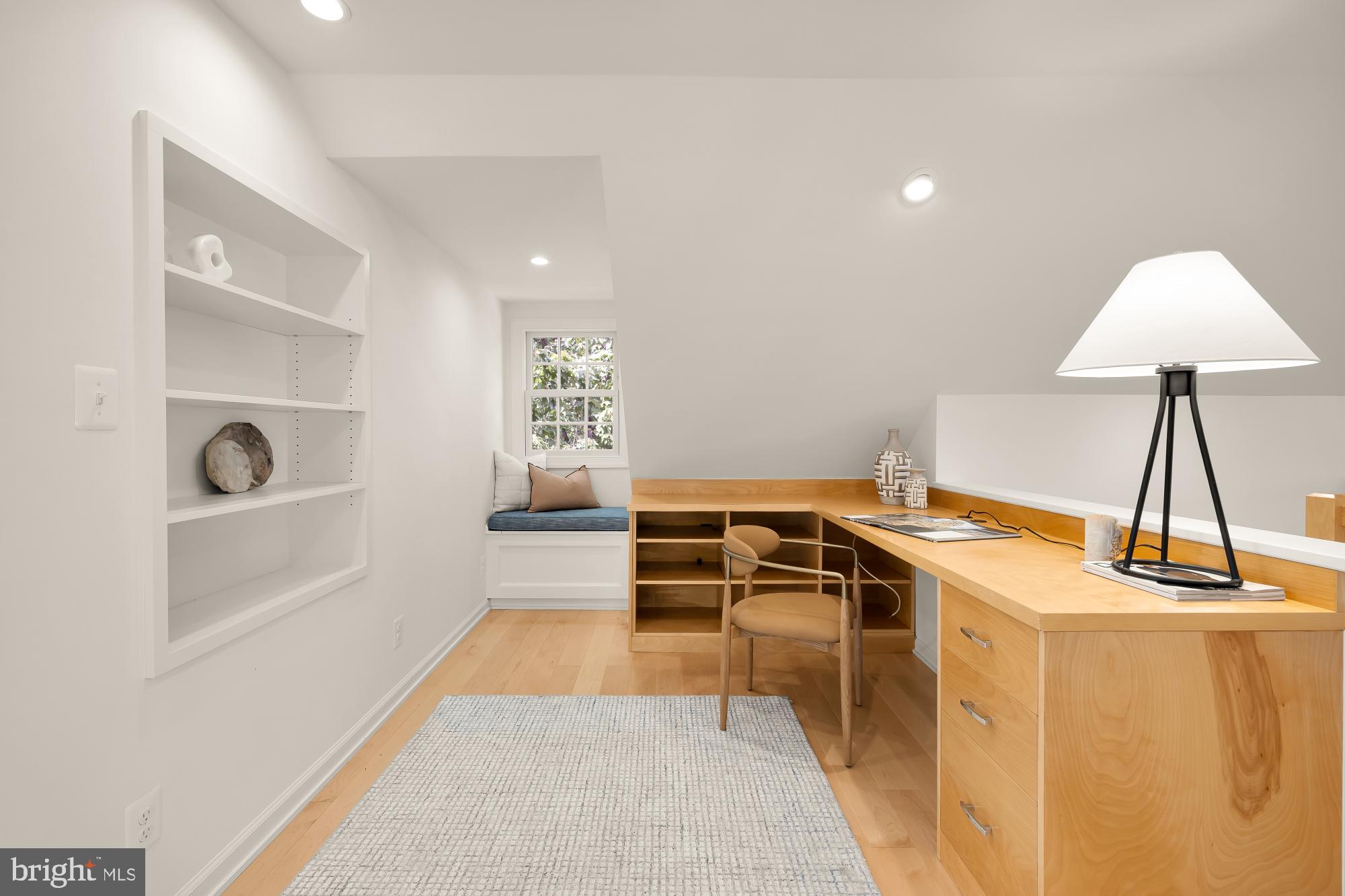 CHEVY CHASE VILLAGE - Residential