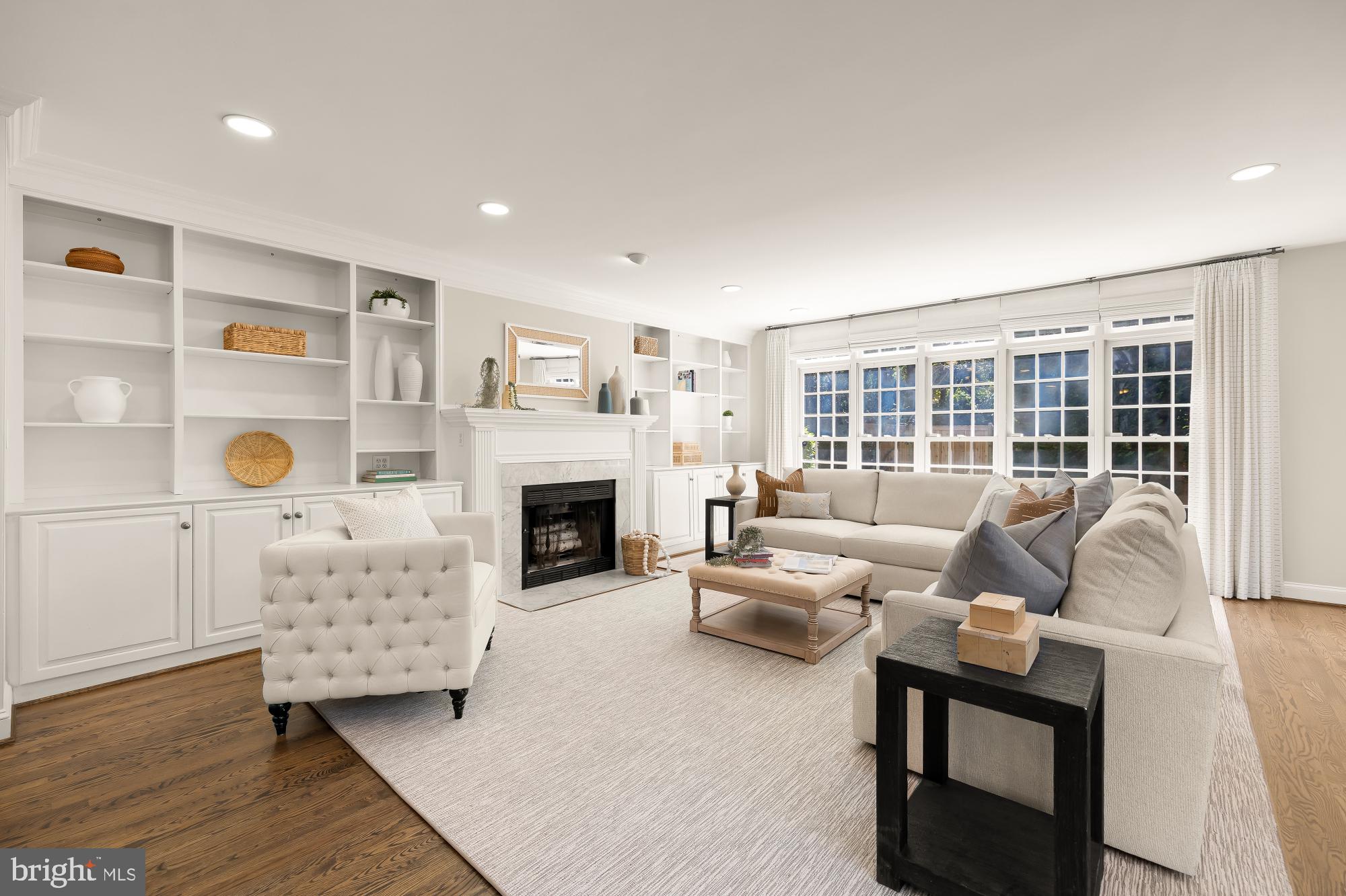 CHEVY CHASE VILLAGE - Residential