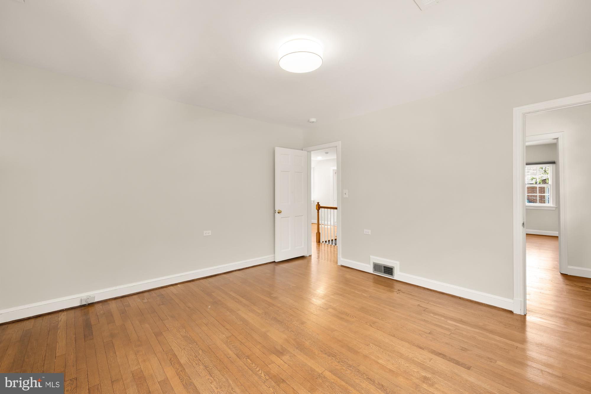 CHEVY CHASE VILLAGE - Residential