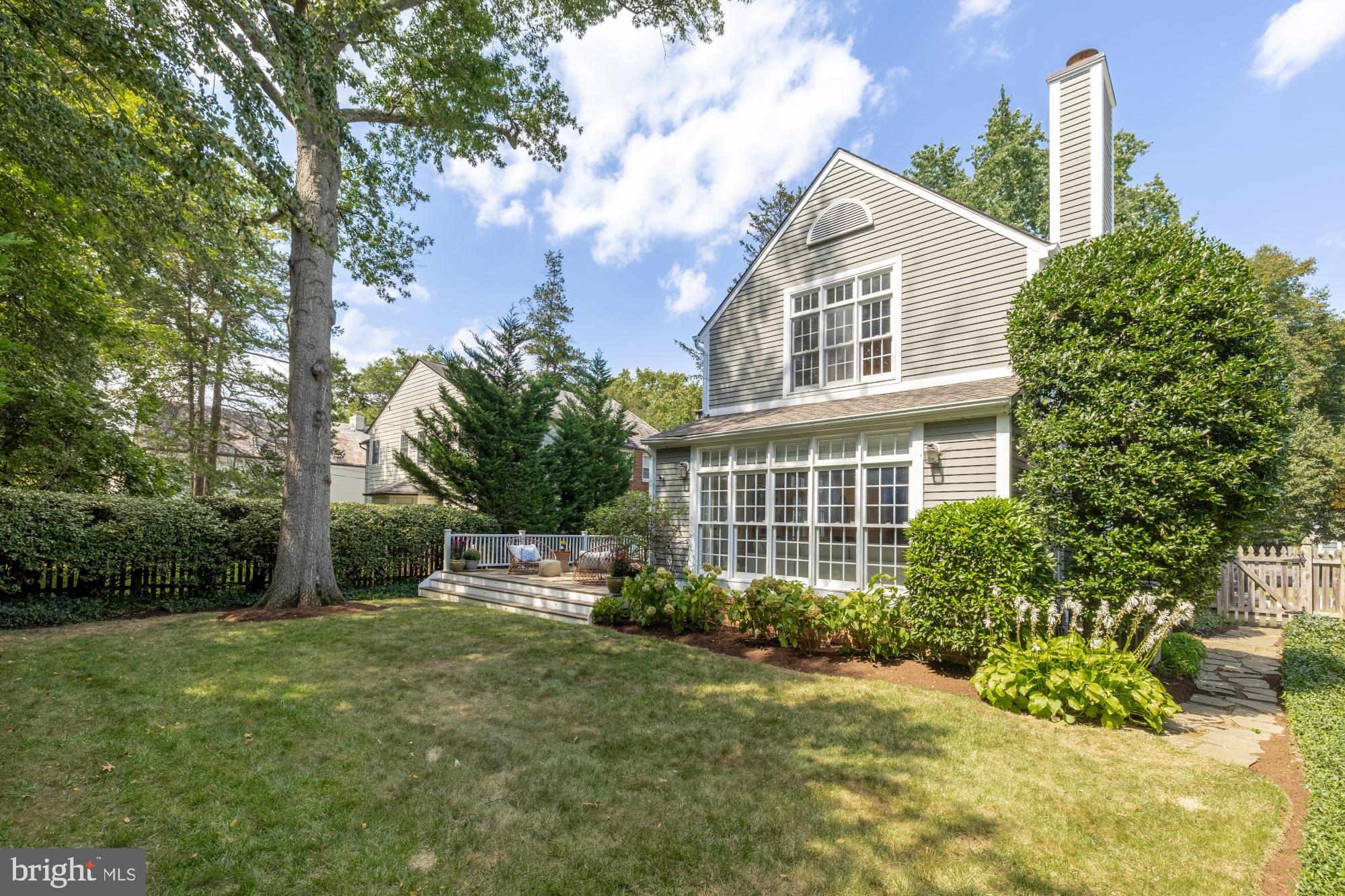 CHEVY CHASE VILLAGE - Residential