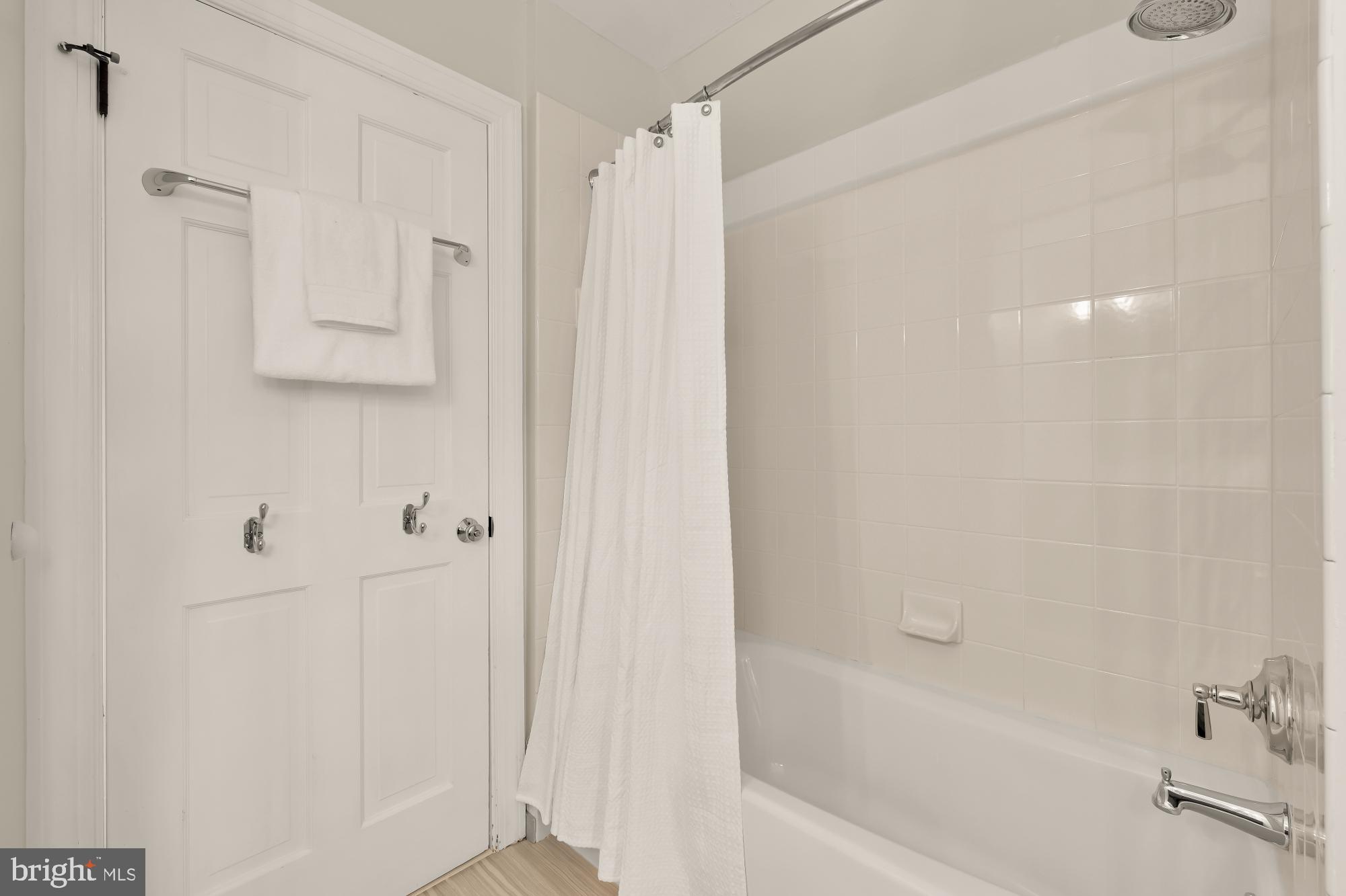 CHEVY CHASE VILLAGE - Residential