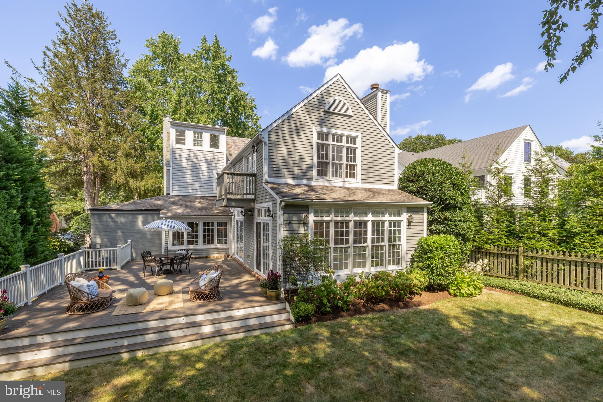 CHEVY CHASE VILLAGE - Residential