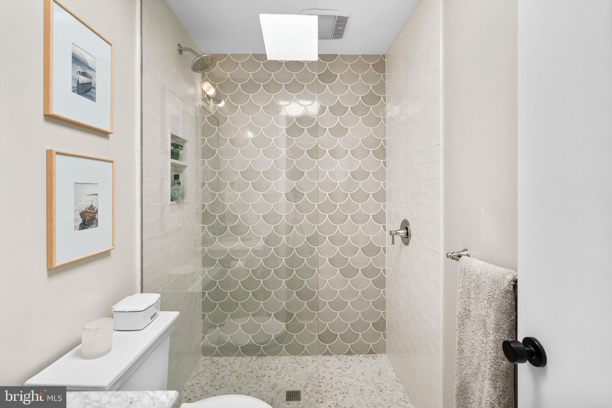 LOWER MAGOTHY BEACH - Residential