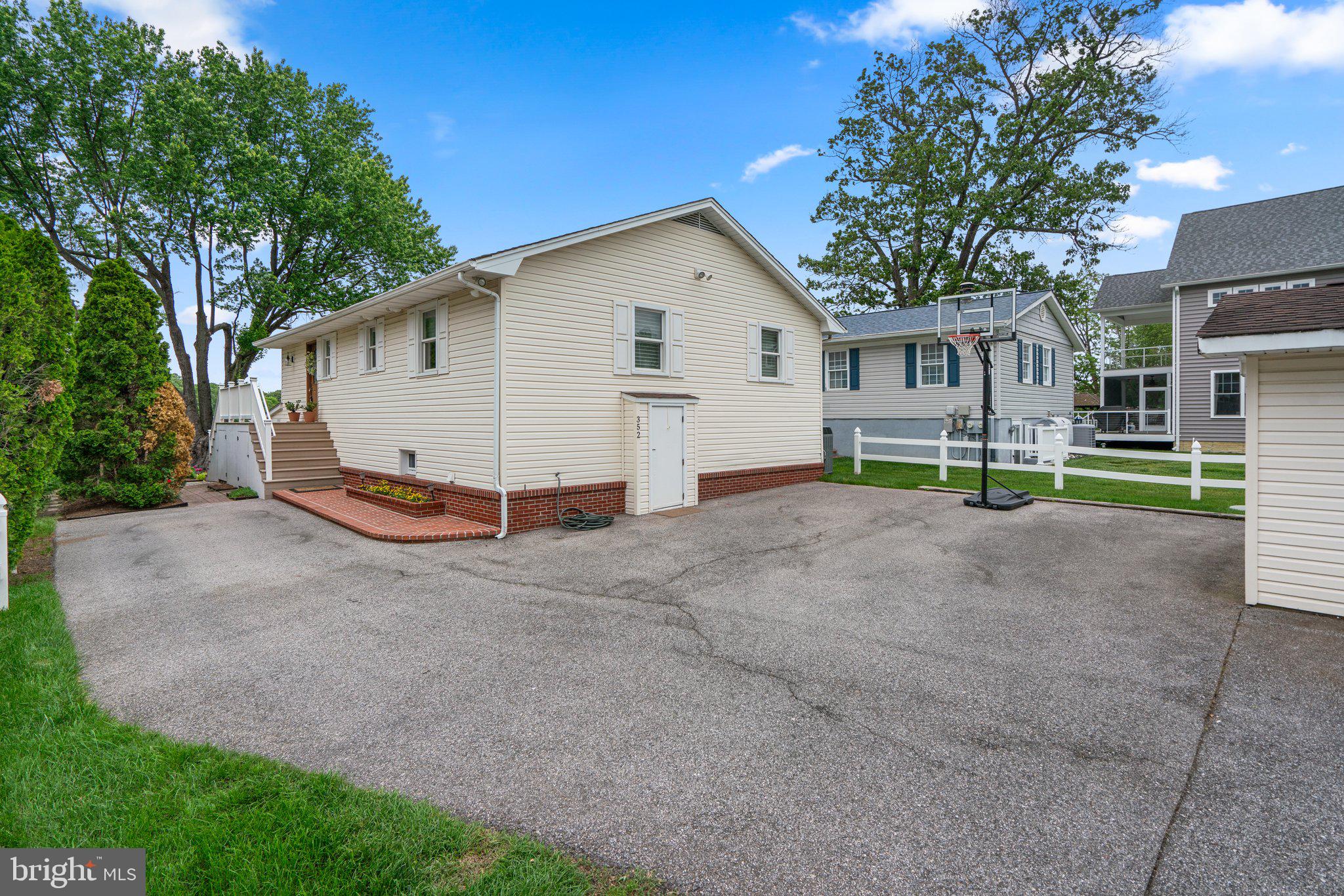LOWER MAGOTHY BEACH - Residential