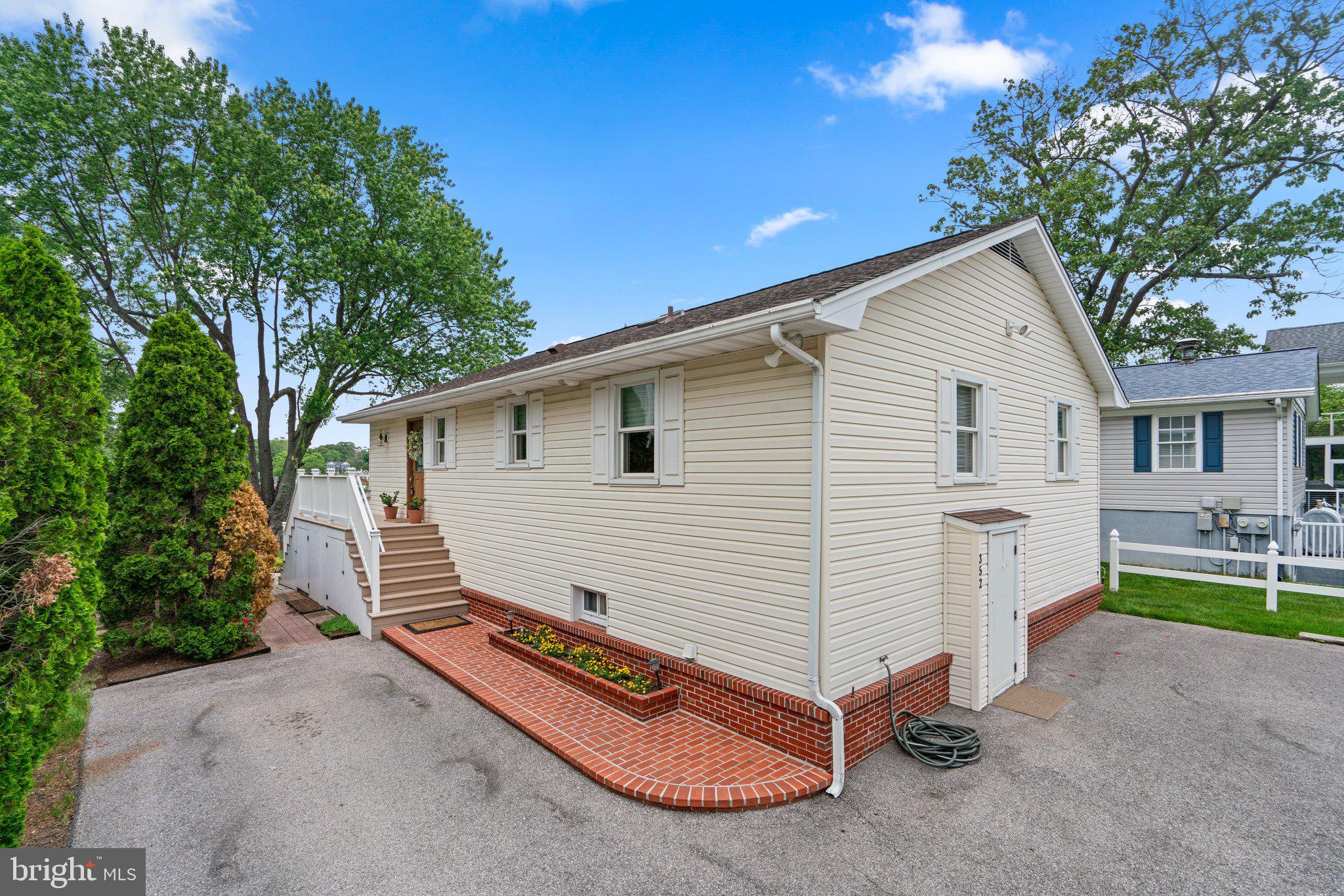 LOWER MAGOTHY BEACH - Residential
