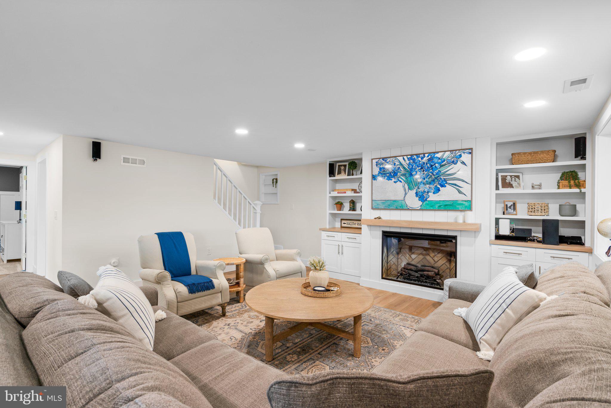 LOWER MAGOTHY BEACH - Residential