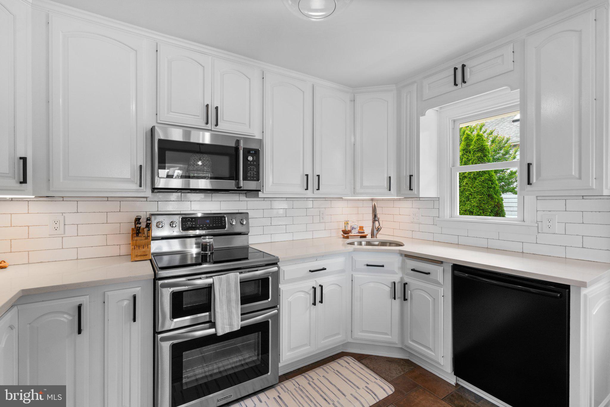 LOWER MAGOTHY BEACH - Residential