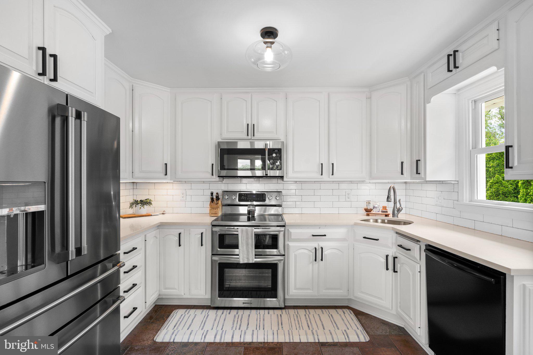 LOWER MAGOTHY BEACH - Residential