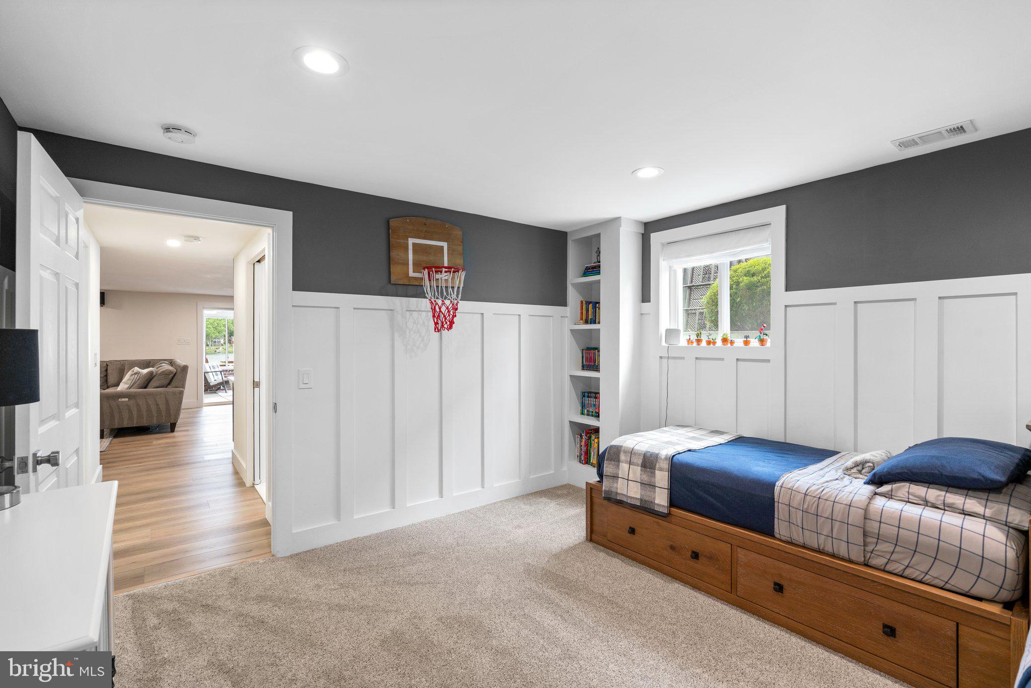 LOWER MAGOTHY BEACH - Residential