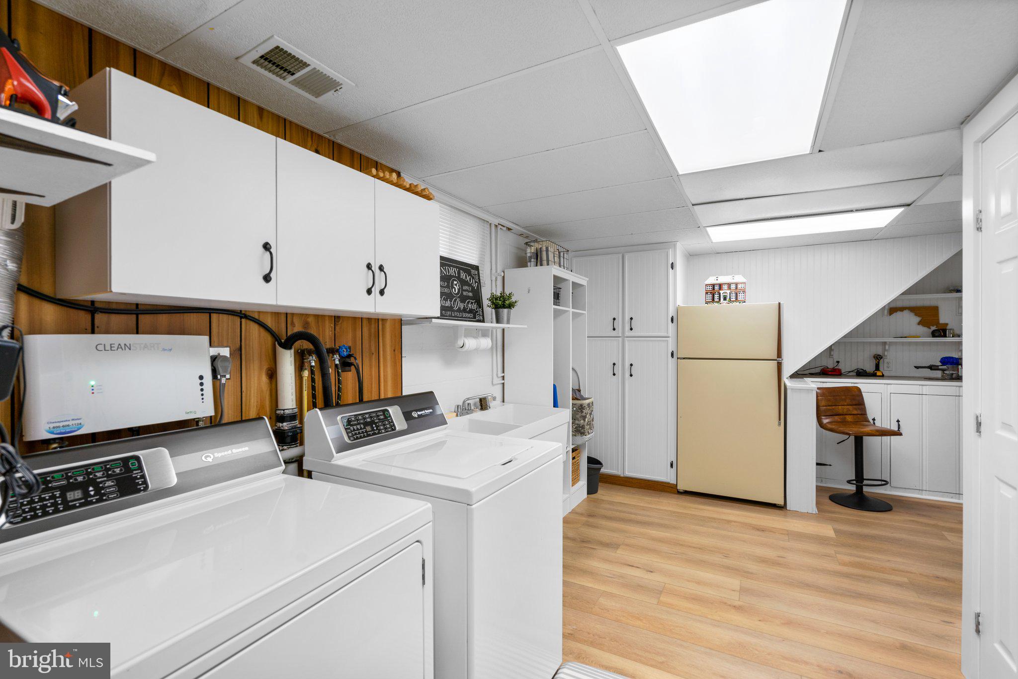 LOWER MAGOTHY BEACH - Residential