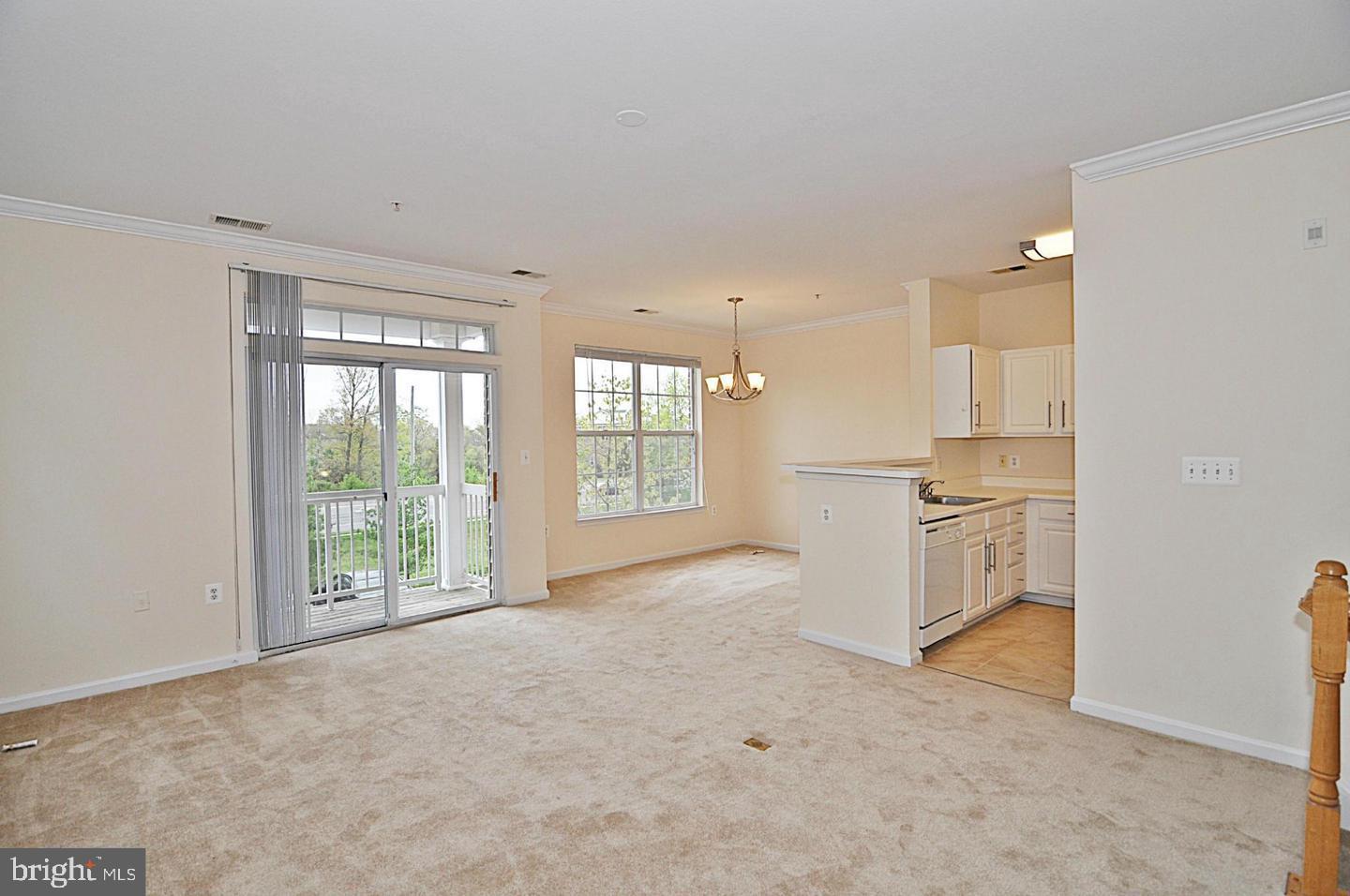 FOX MILL STATION - Residential Lease