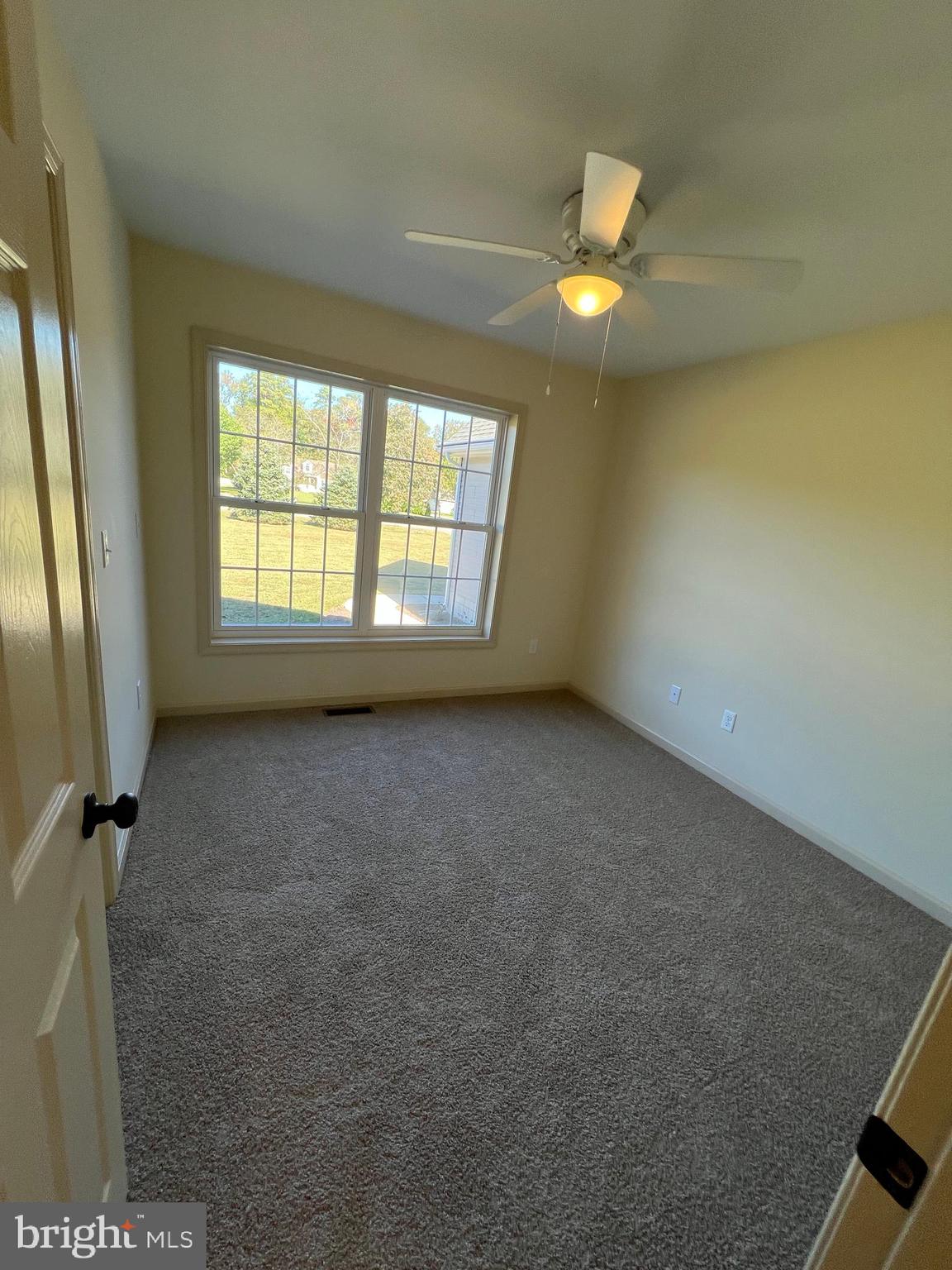 FOREST KNOLL ESTATES - Residential