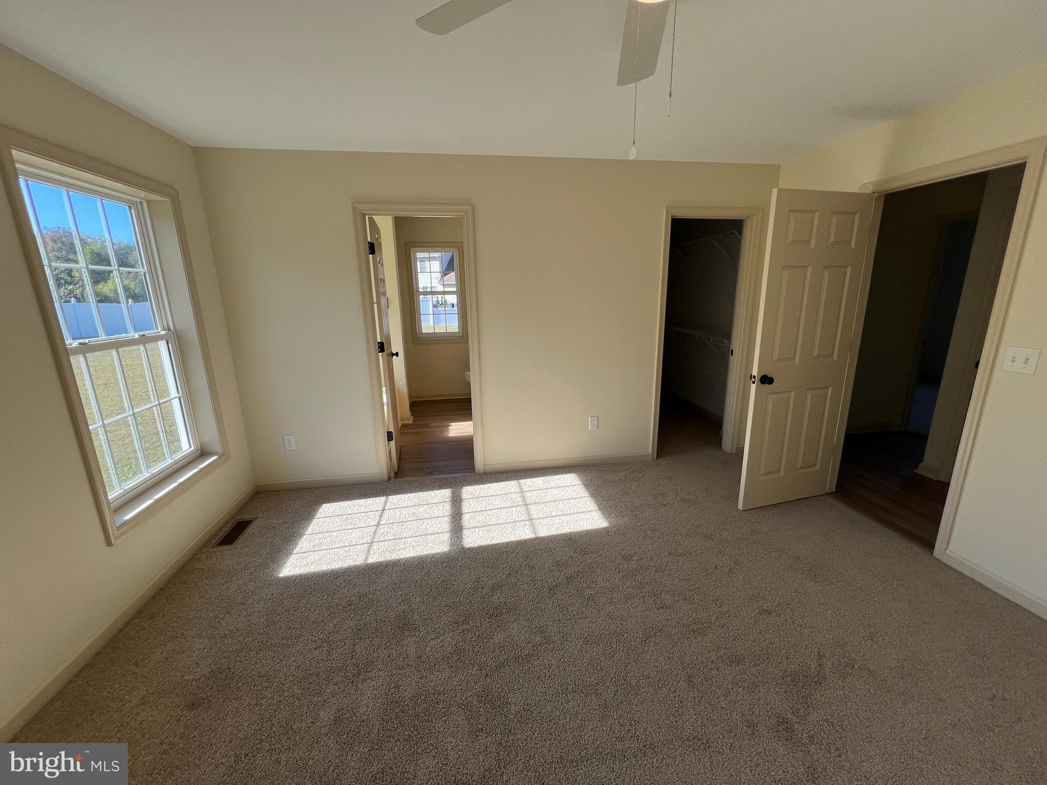 FOREST KNOLL ESTATES - Residential