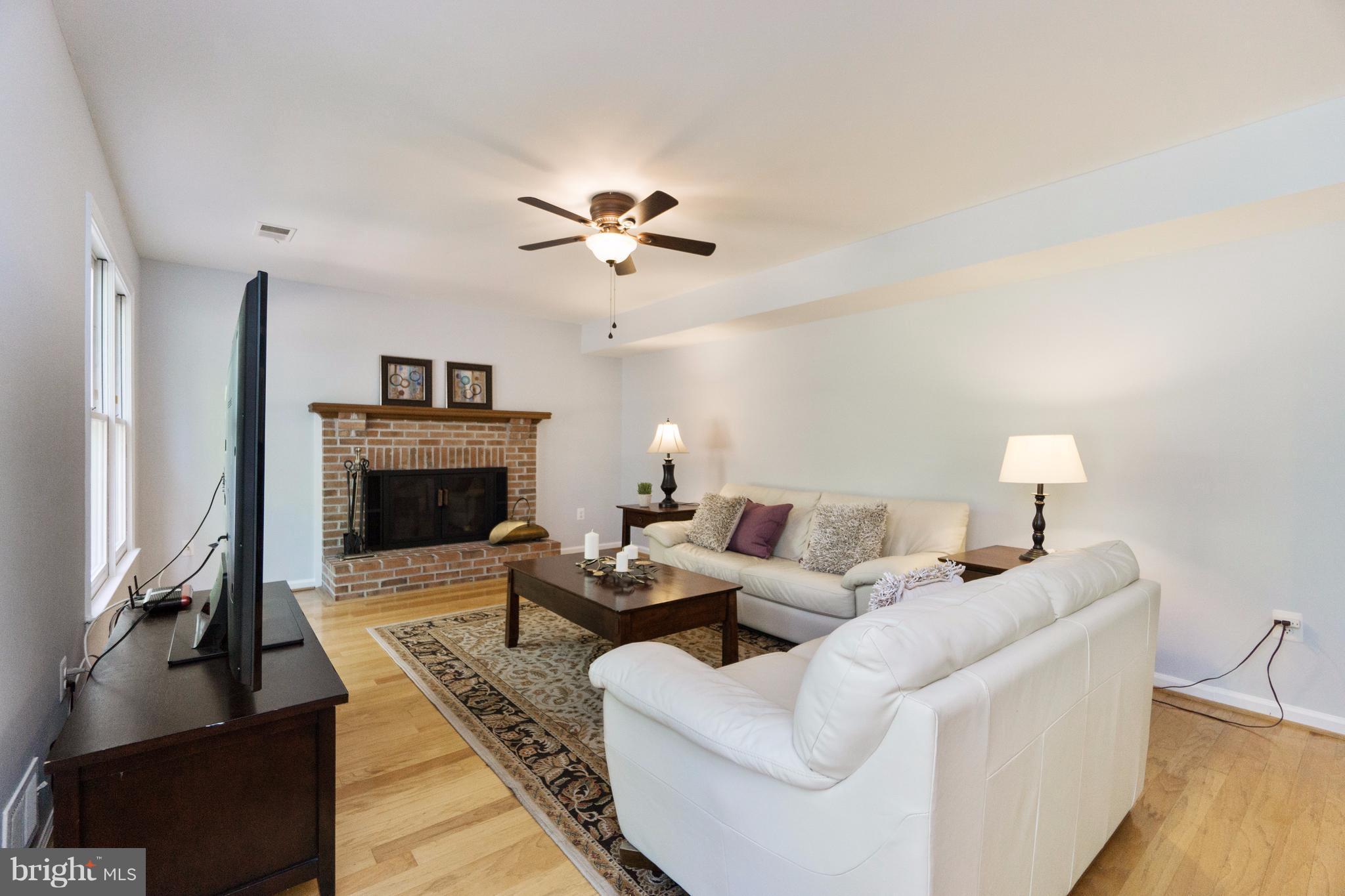 POPLAR TREE WOODS - Residential