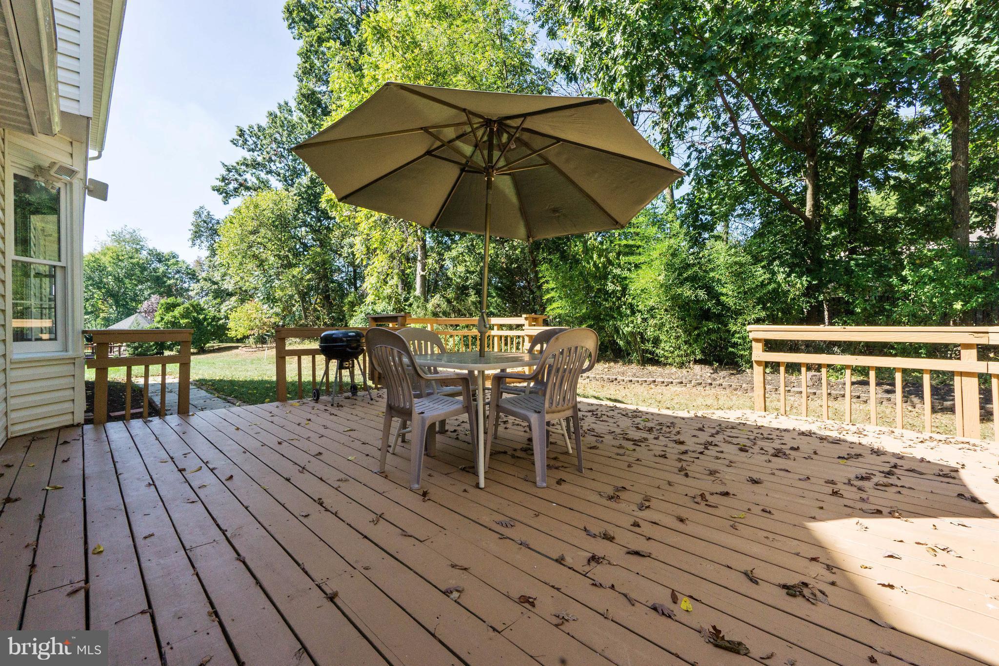 POPLAR TREE WOODS - Residential