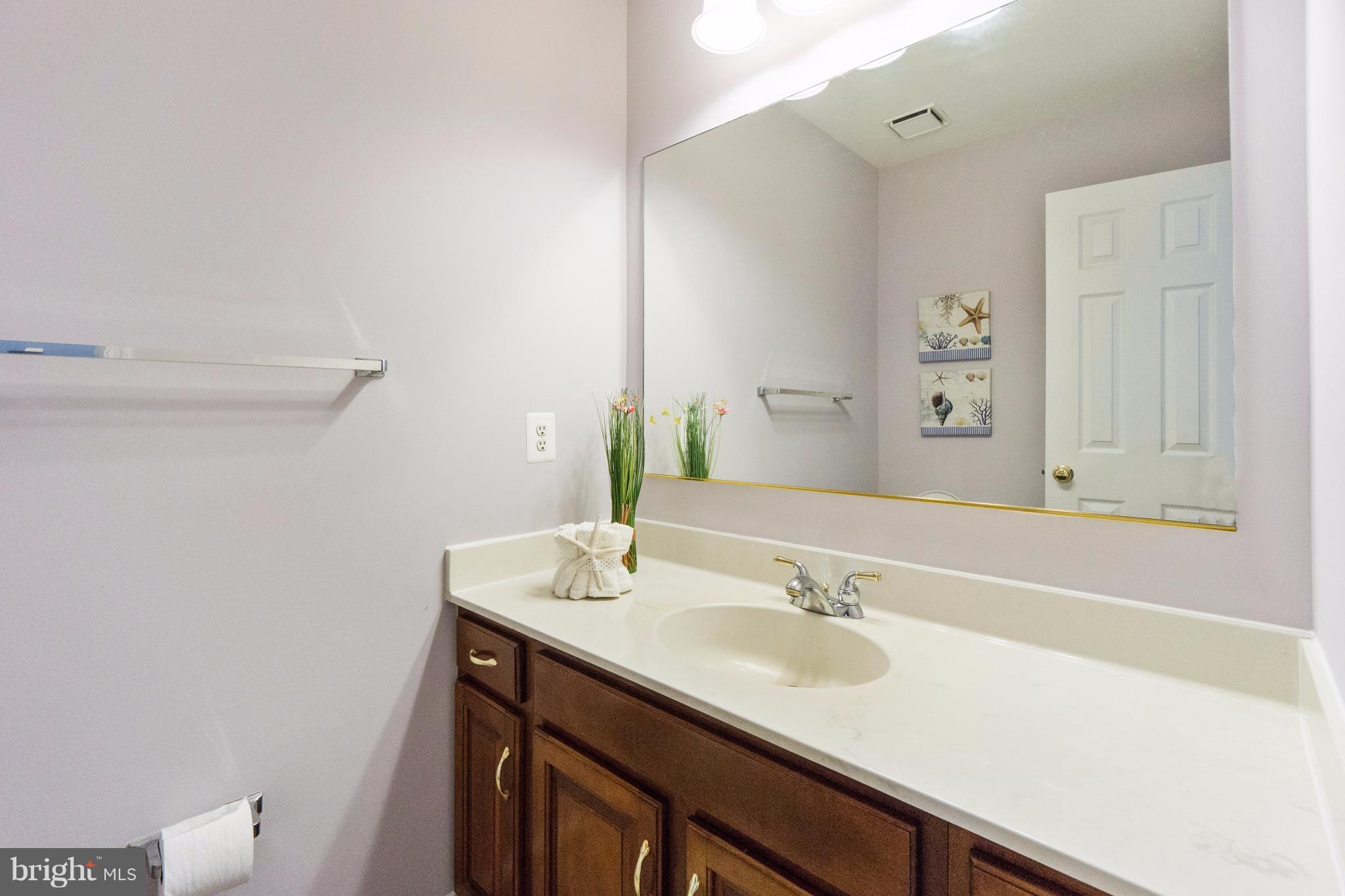 POPLAR TREE WOODS - Residential