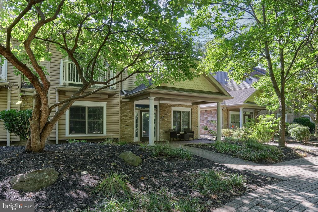 Photo of 101 High Pointe Drive, HUMMELSTOWN, PA 17036 (MLS # PADA2049932)
