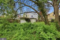 315 E BROADWAY 317
