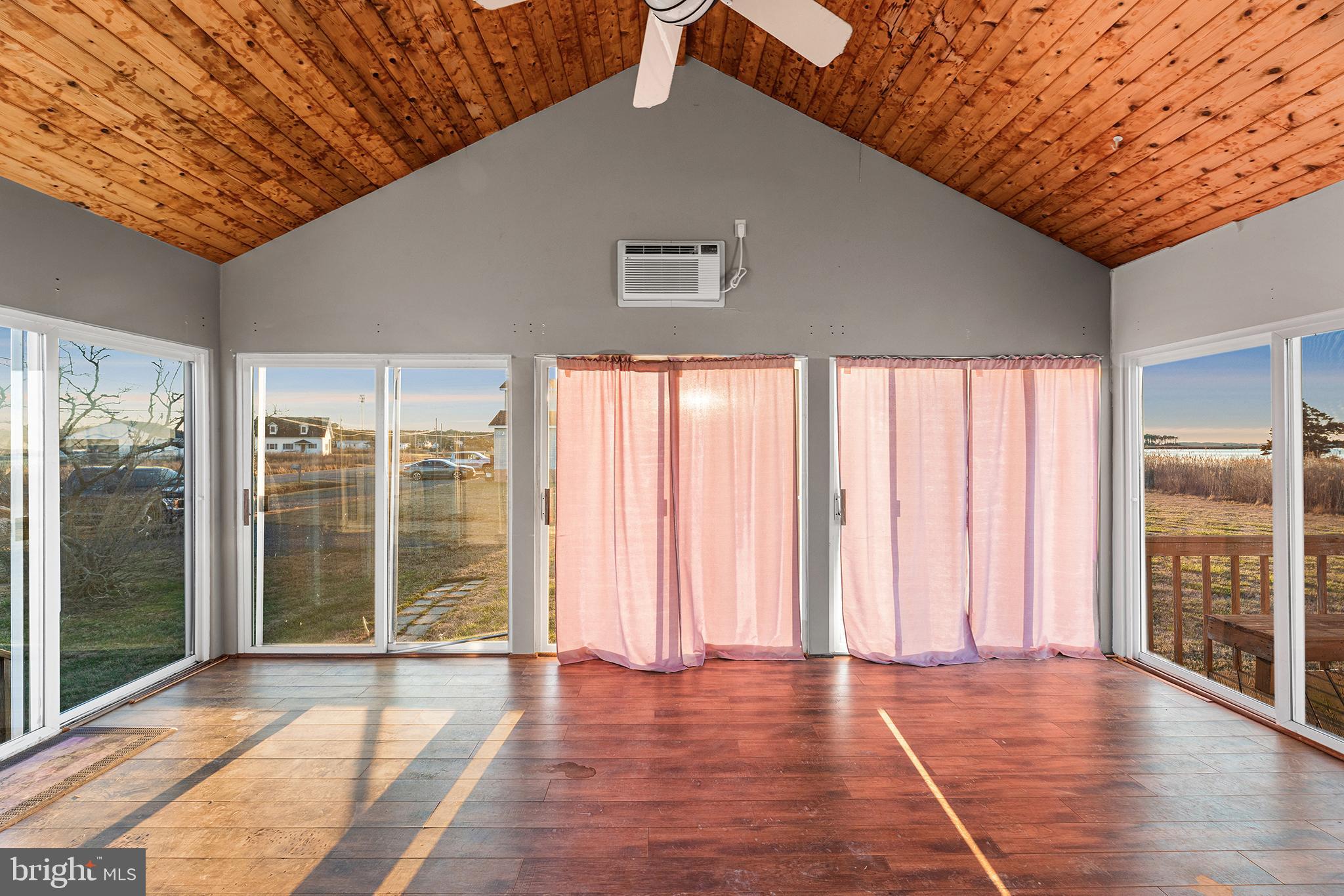 MADISON - Residential