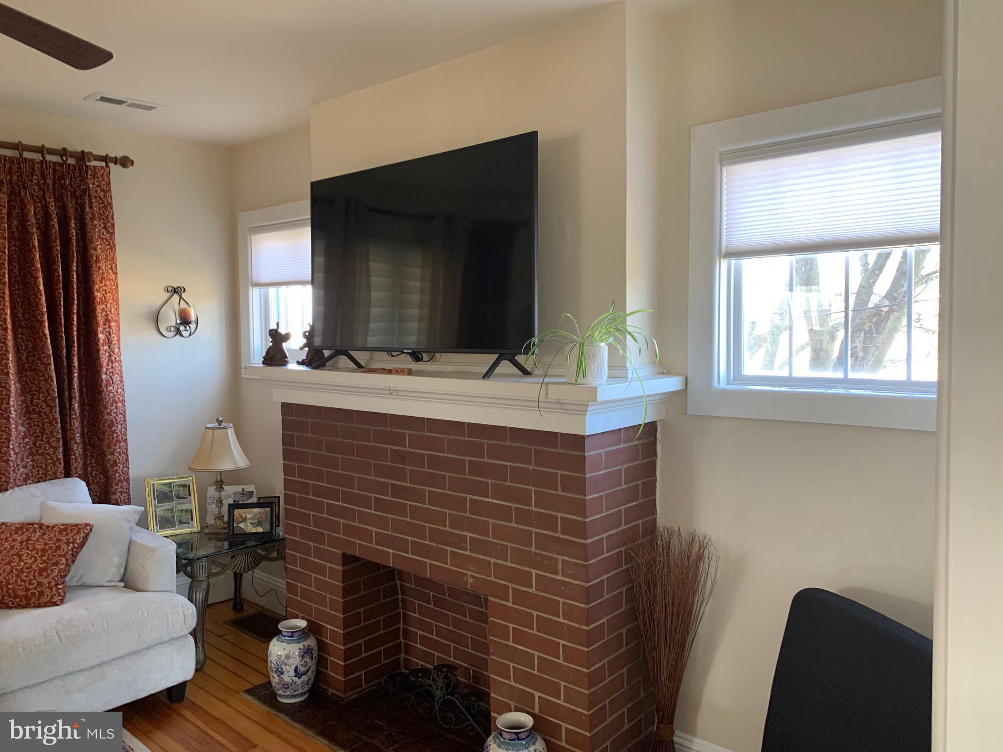 CEDAR LAWN - Residential