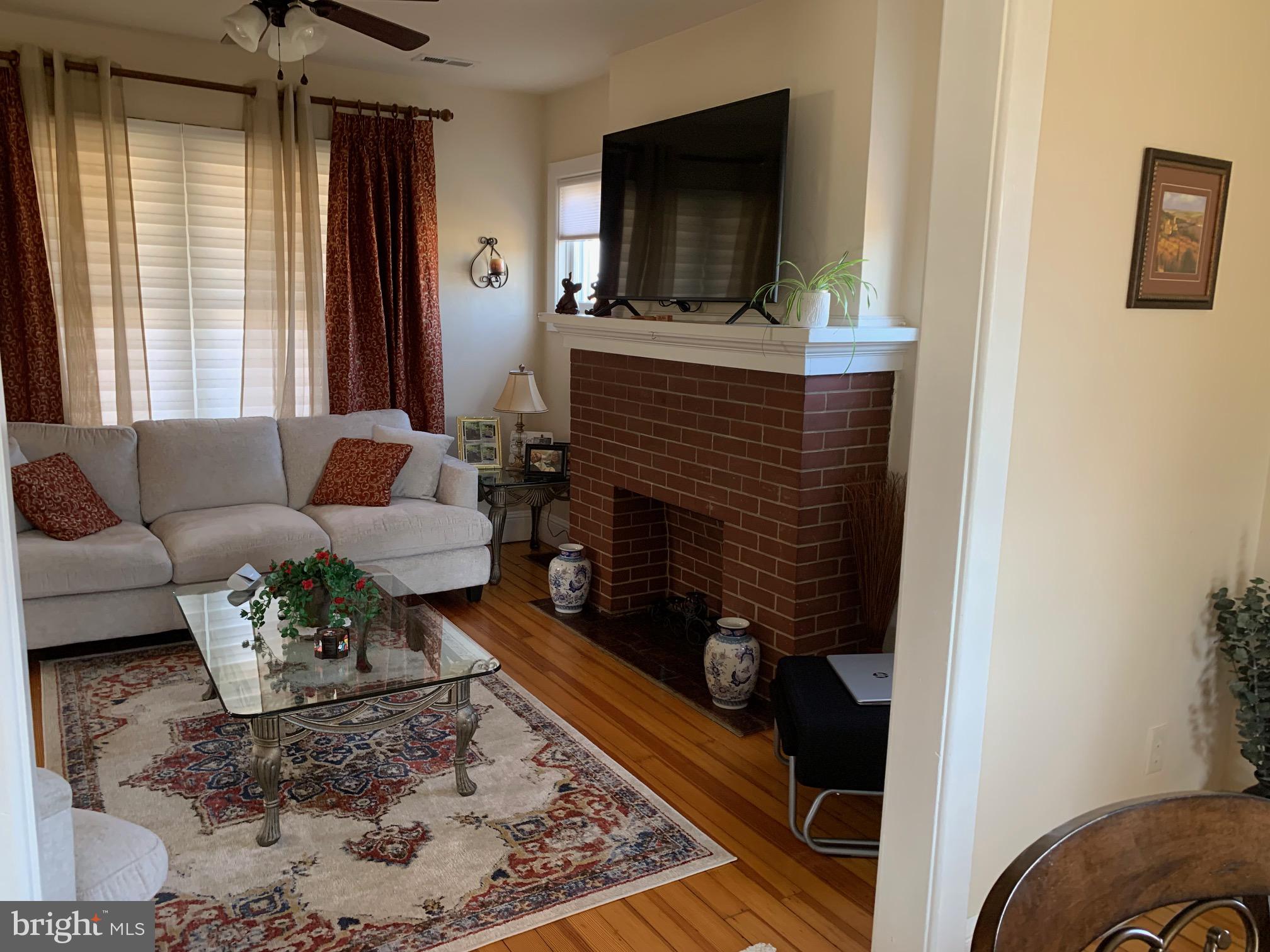 CEDAR LAWN - Residential