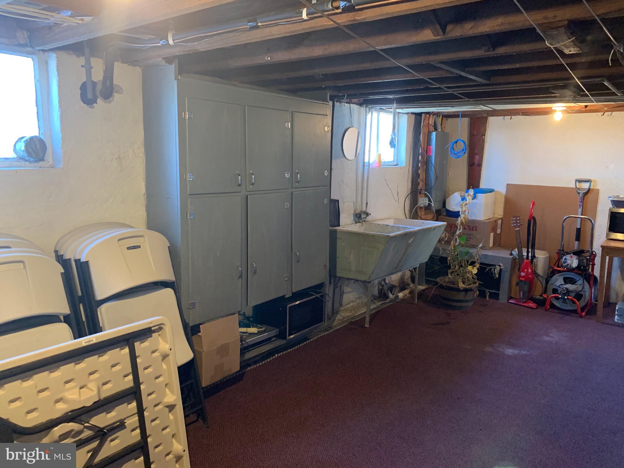 CEDAR LAWN - Residential