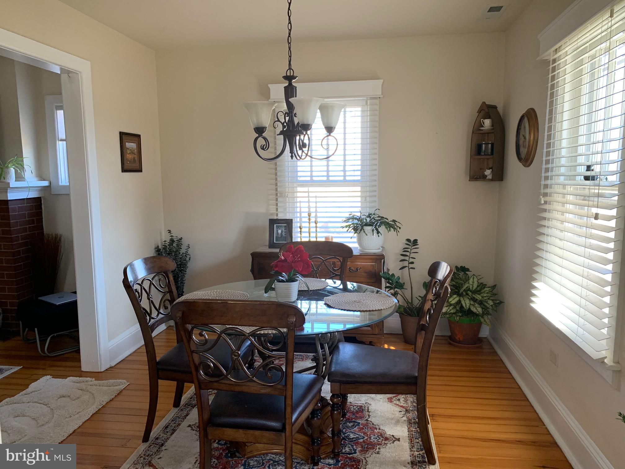 CEDAR LAWN - Residential