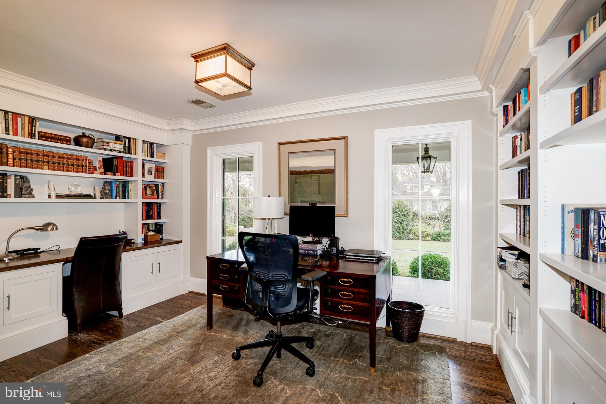 FRANKLIN PARK - Residential Lease