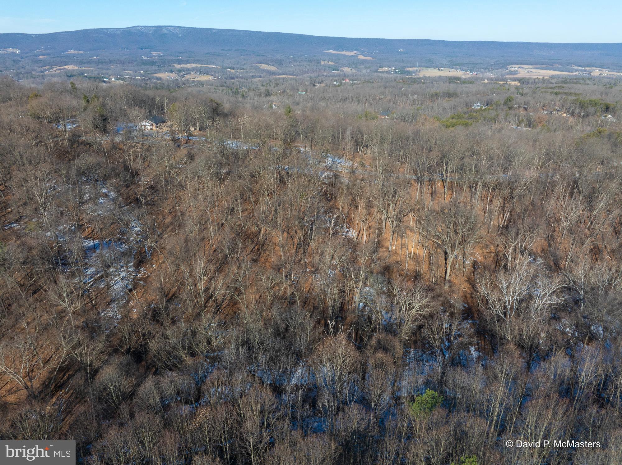 ROUND TOP ESTATES - Land