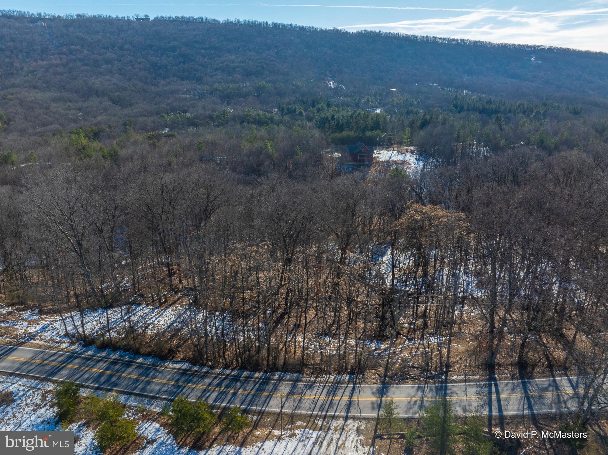 ROUND TOP ESTATES - Land