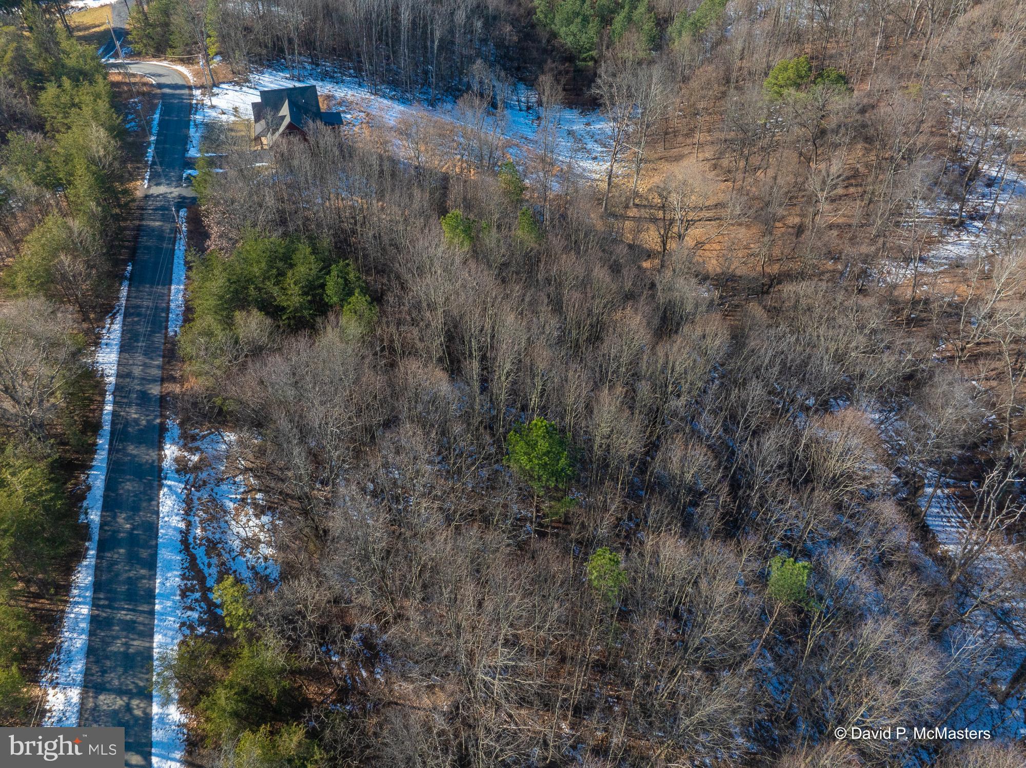 ROUND TOP ESTATES - Land