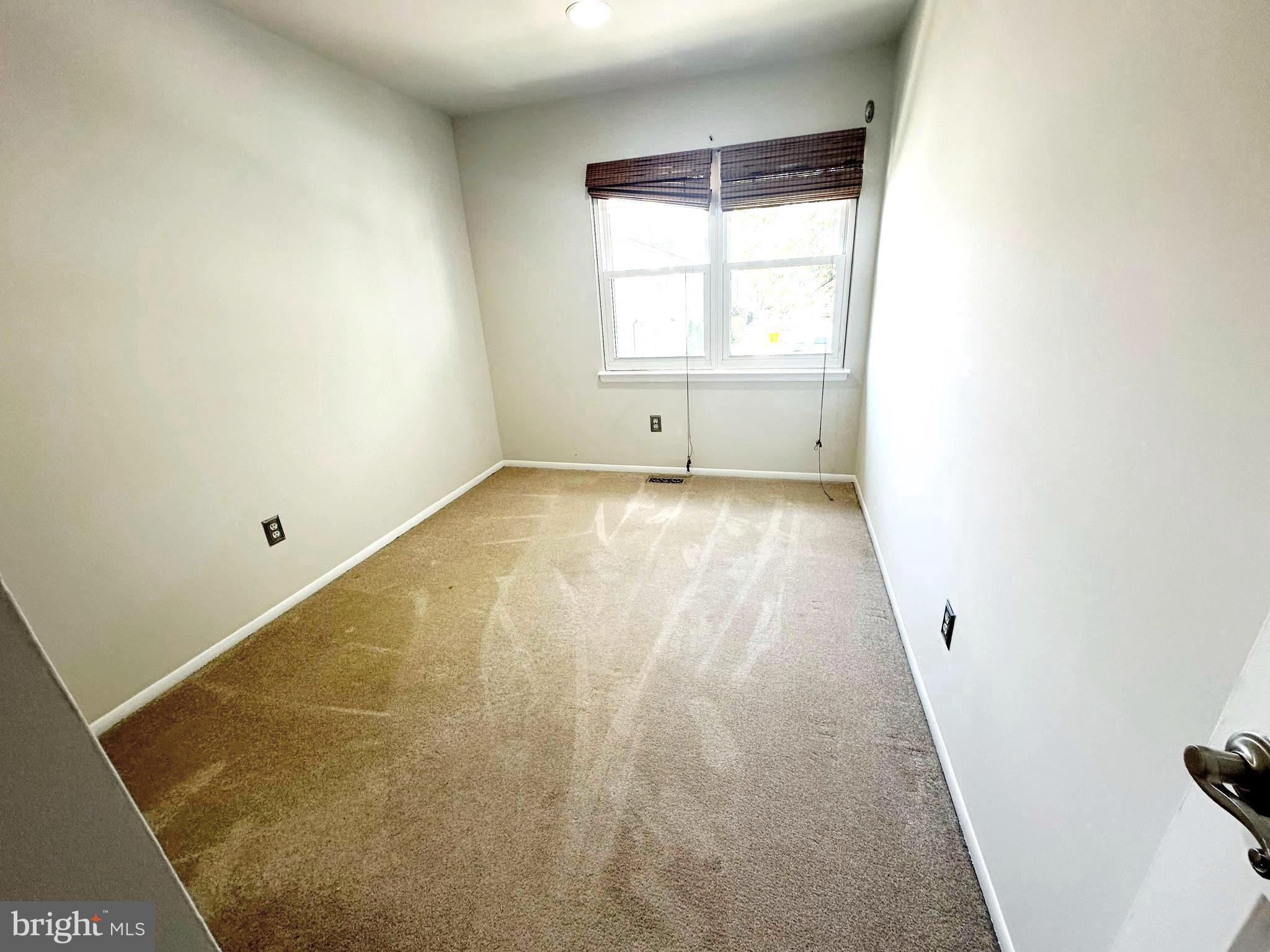 CROFTON VILLAGE - Residential