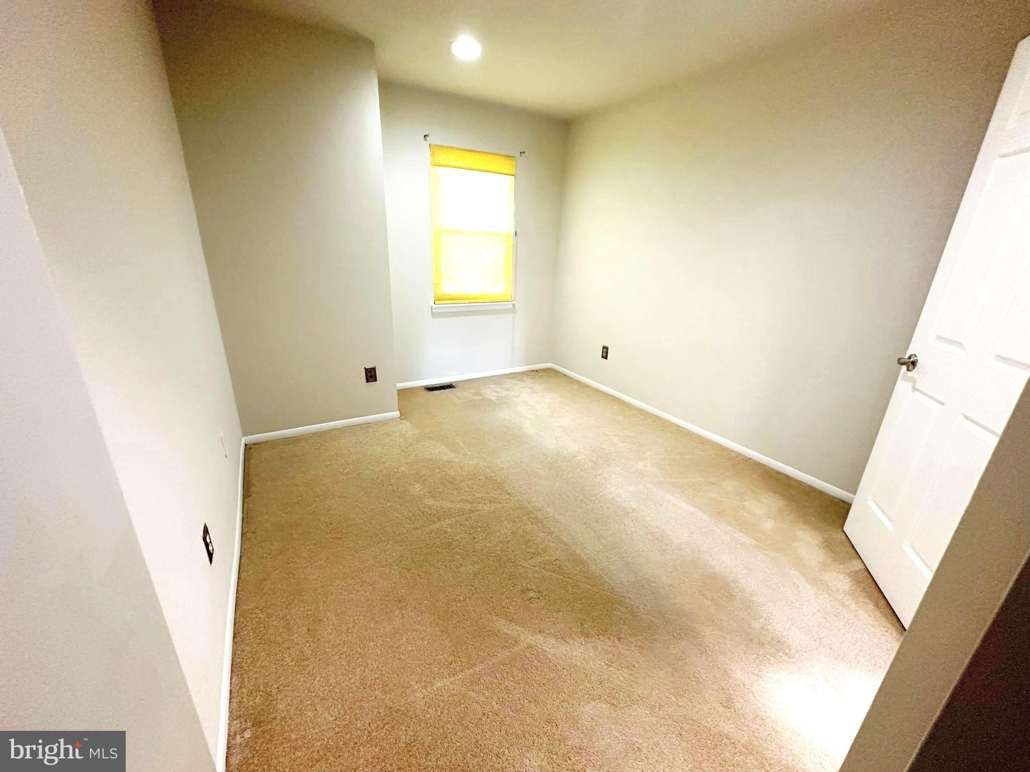 CROFTON VILLAGE - Residential