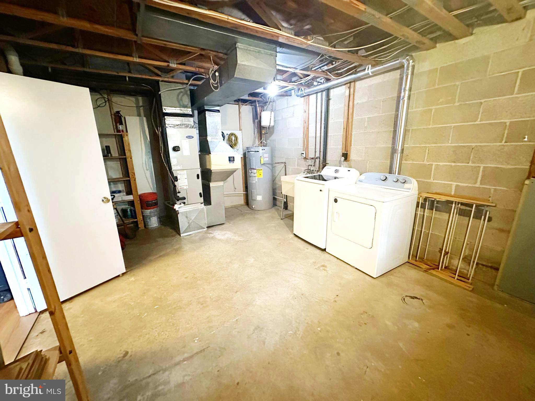 CROFTON VILLAGE - Residential