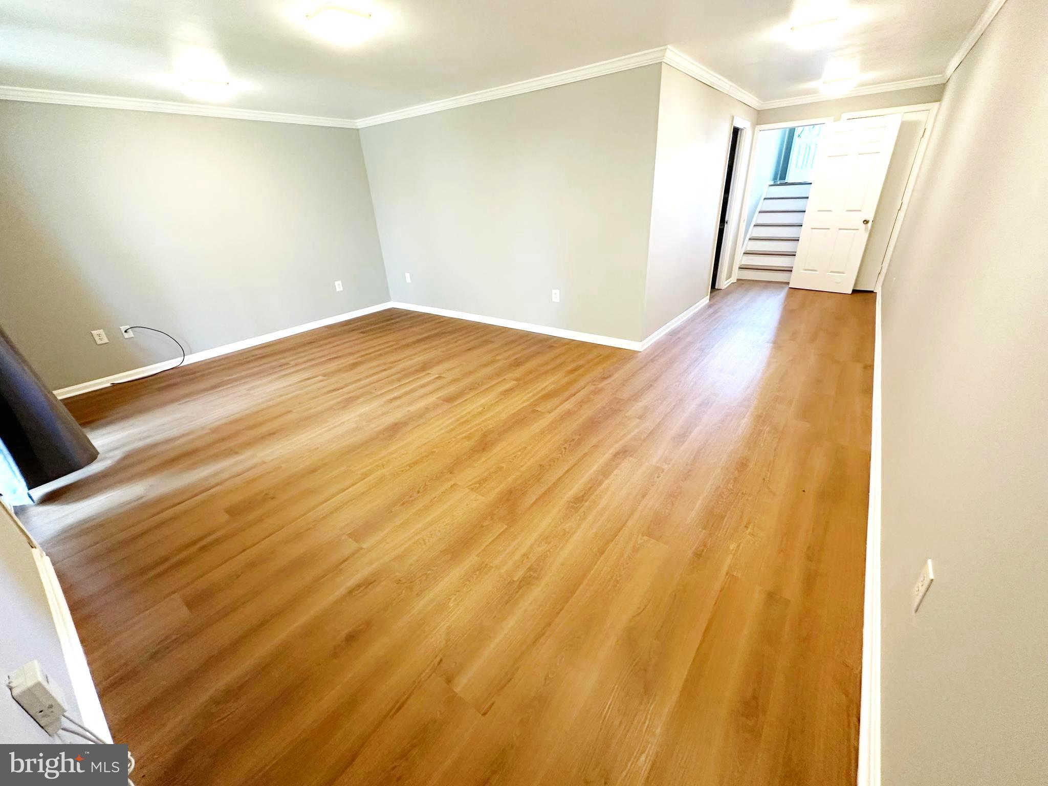 CROFTON VILLAGE - Residential